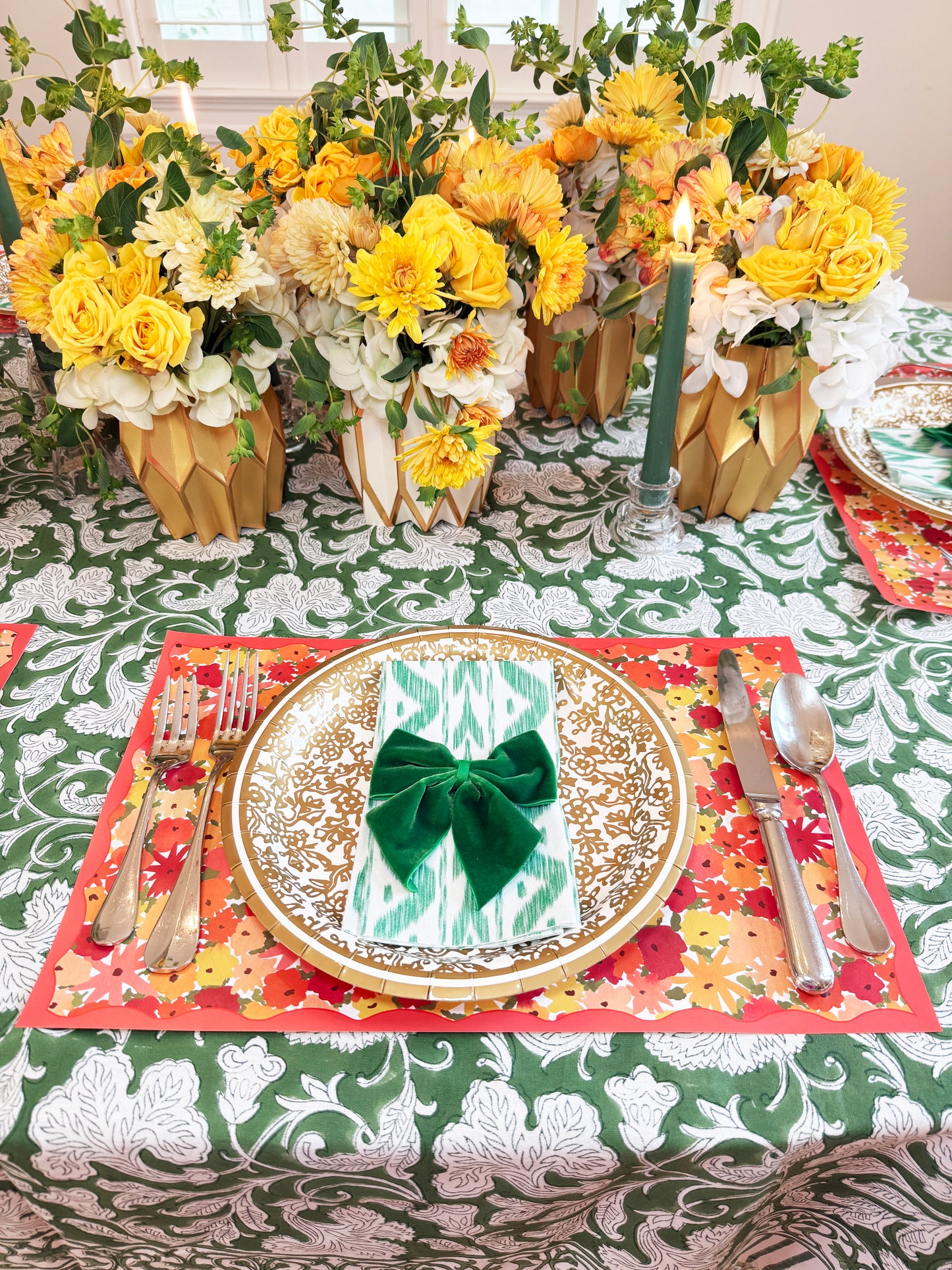 Fall Florals Table Bundle (Placemats + Plates + Bows + Napkins)