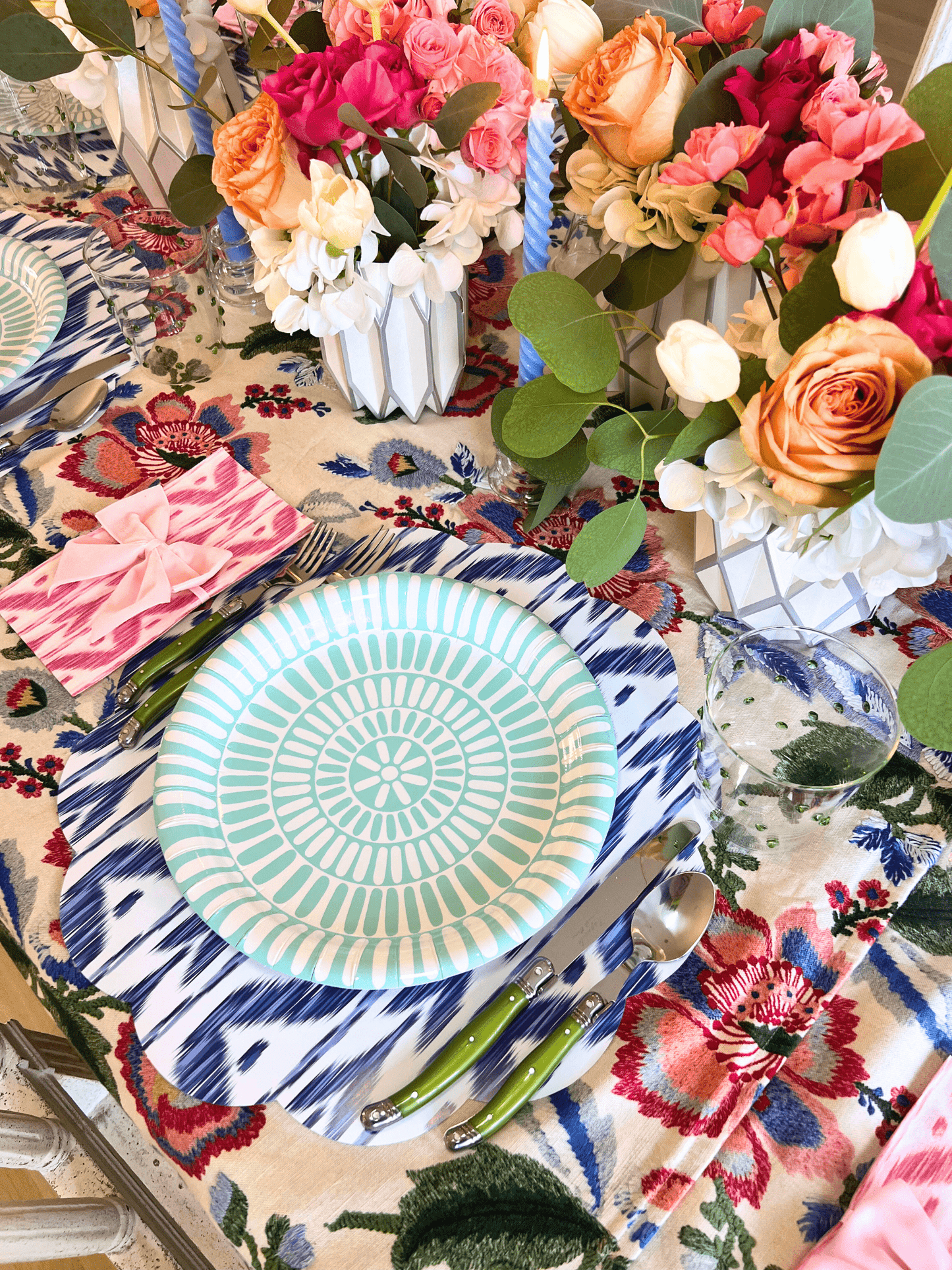Ikat Table Bundle (Placemats + Plates + Napkins)