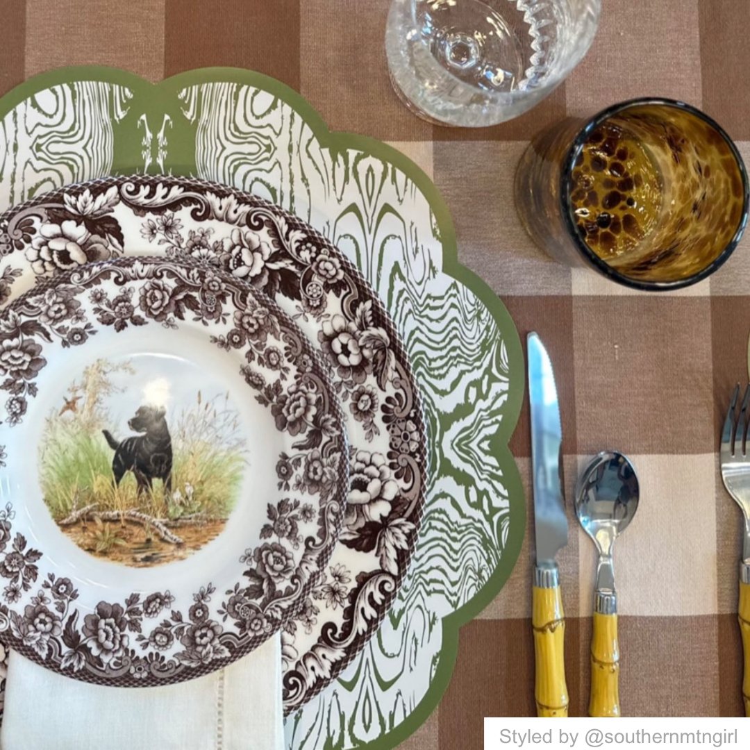 Wood x Cotton & Quill Scalloped Paper Placemats