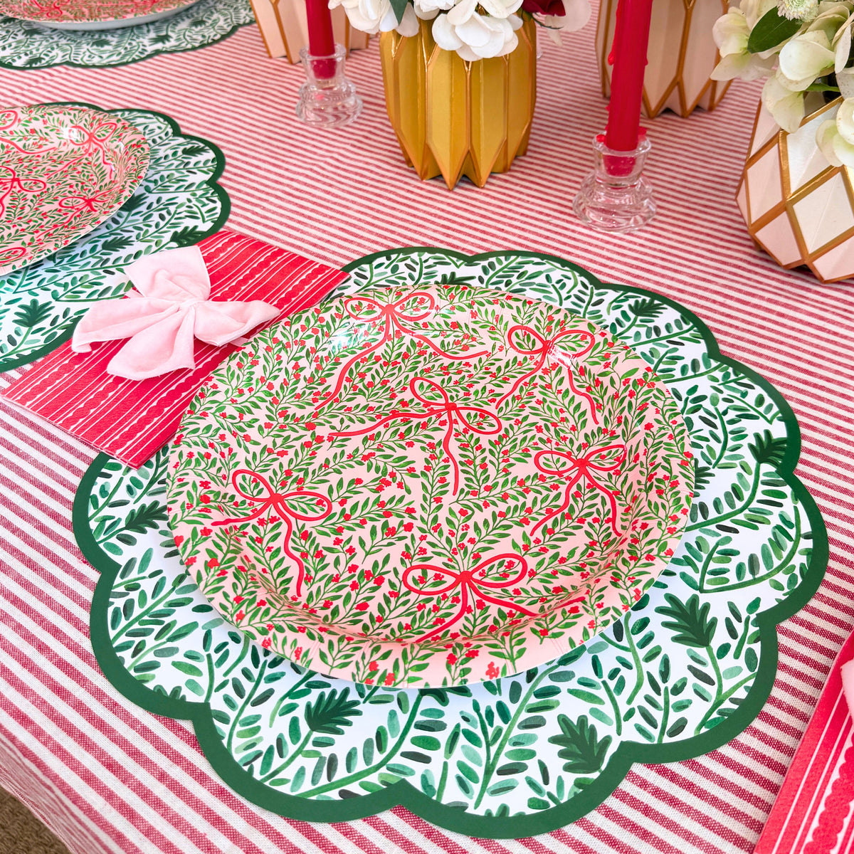 Vine Scalloped Paper Placemats
