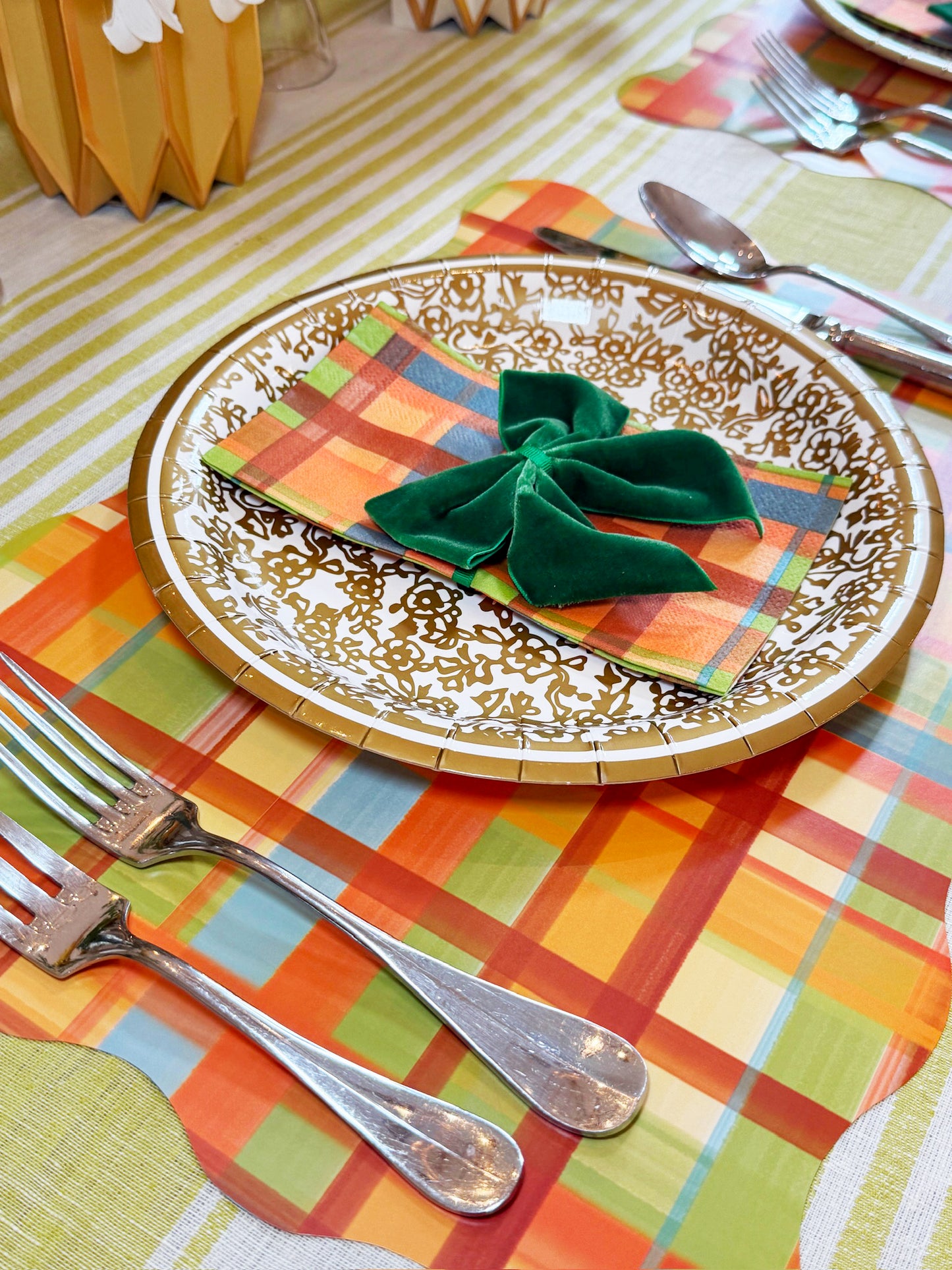 Fall Plaid Scalloped Rectangle Paper Placemats
