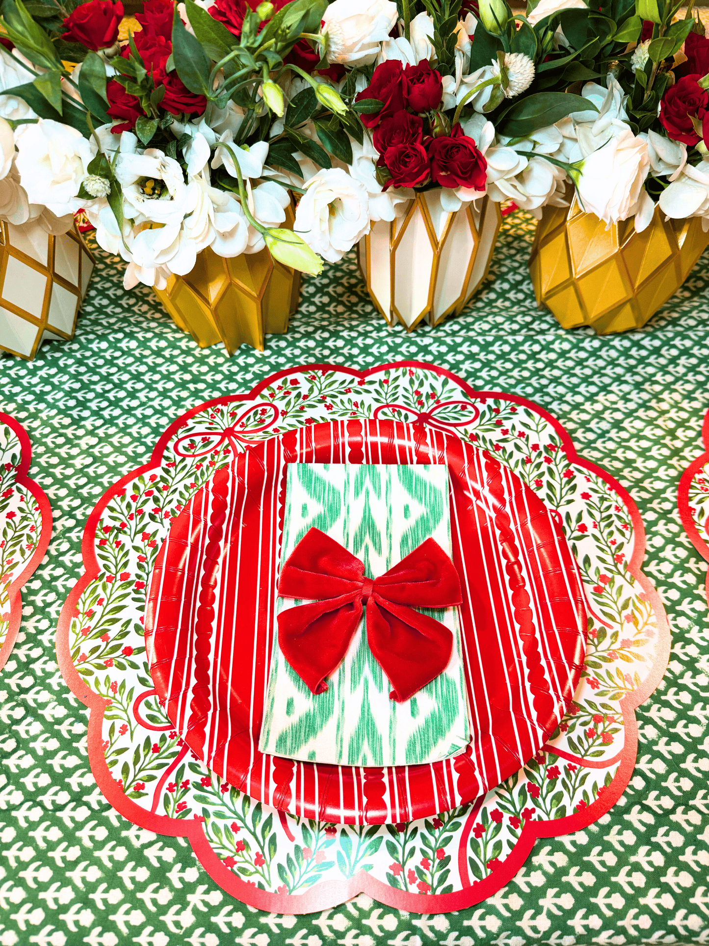Bow Garden 1 Table Bundle (Placemats + 10" Plates + Napkins)