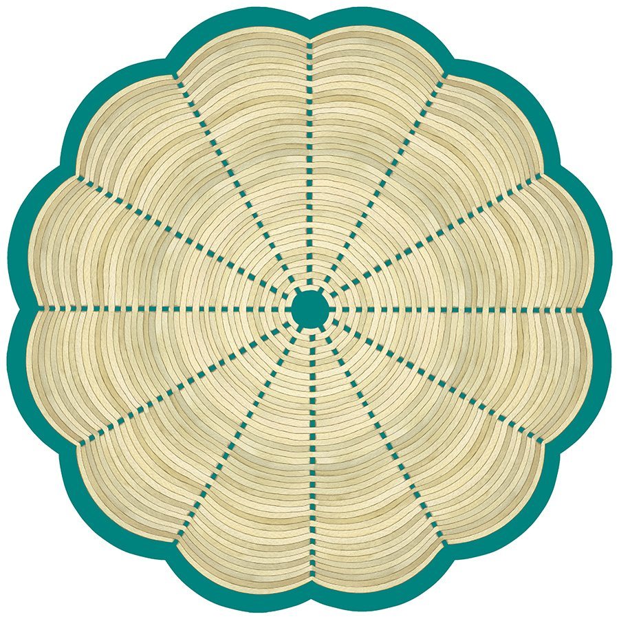 Round scalloped paper placemat featuring a wicker pattern and green border